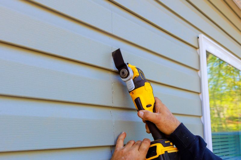 Quality Vinyl Siding Repair Work
